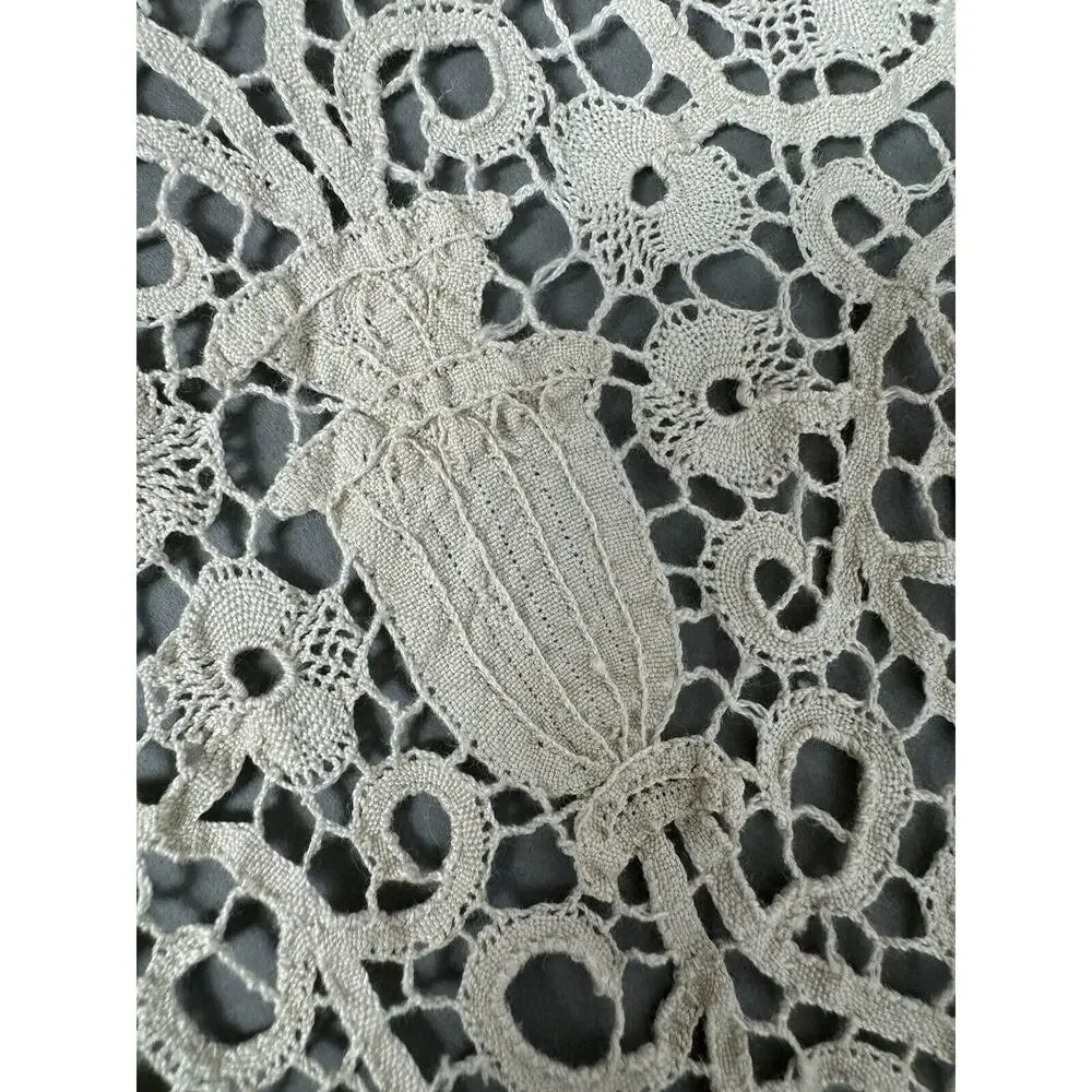Antique Italian Cantu Lace Table Runner Point Venise Birds, Deer & Dogs 15x46”